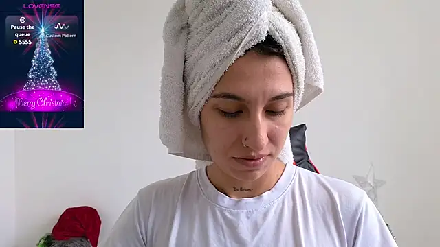 Snapshot of tammyandrade_ chatting on 12, 12, 2024 tammyandrade  online show from 12, 12, 2024