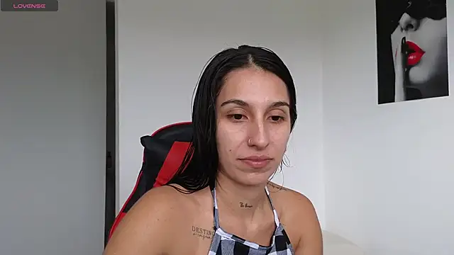 Snapshot of tammyandrade_ chatting on 25, 2, 2025 tammyandrade  online show from 25, 2, 2025