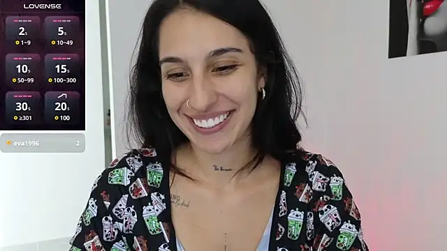 Snapshot of tammyandrade_ chatting on 1, 3, 2025 tammyandrade  online show from 1, 3, 2025