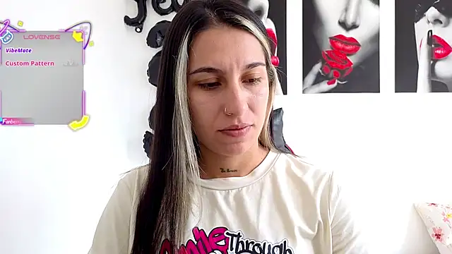Snapshot of tammyandrade_ chatting on 11, 9, 2025 tammyandrade  online show from 11, 9, 2025