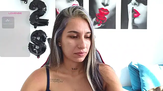 Snapshot of tammyandrade_ chatting on 1, 10, 2025 tammyandrade  online show from 1, 10, 2025