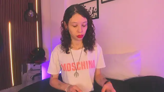 Cloe Evans1 online show from 25, 11, 2025