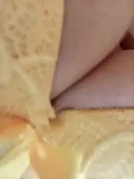 Snapshot of JAWHARA_ chatting on 12, 10, 2025 JAWHARA online show from 12, 10, 2025