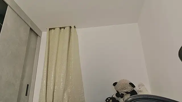 miss valery2 online show from 20, 5, 2026