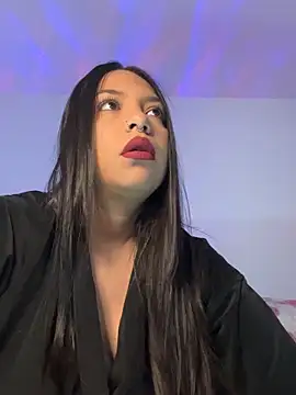 emiily15   online show from 8, 9, 2025