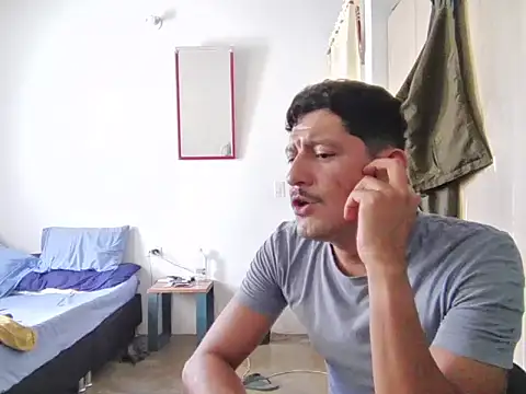 Snapshot of 2020dastan chatting on 8, 11, 2025 2020dastan online show from 8, 11, 2025