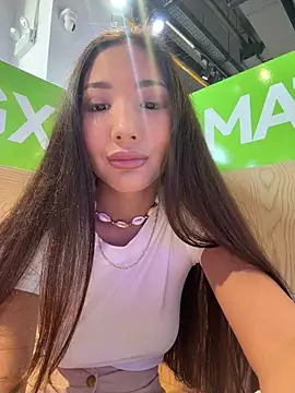 Snapshot of lean_lie8 chatting on 6, 4, 2026 lean lie8 online show from 6, 4, 2026