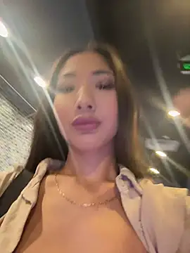 Snapshot of lean_lie8 chatting on 9, 4, 2026 lean lie8 online show from 9, 4, 2026