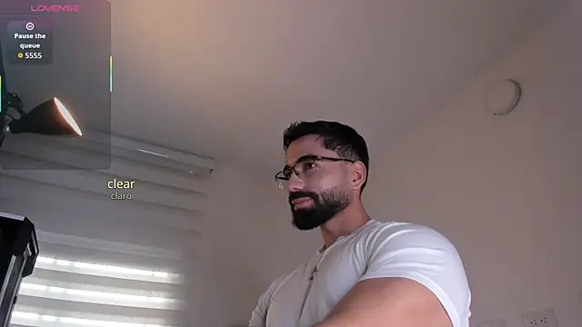Snapshot of edrick_walton1 chatting on 14, 4, 2026 edrick walton1 online show from 14, 4, 2026