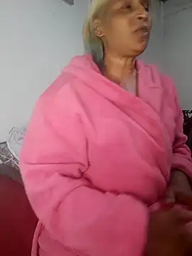 Goodgirlsue 77 online show from 18, 1, 2026