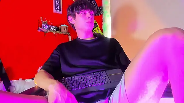 LilOwen  online show from 23, 11, 2025