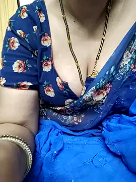 Snapshot of sunitha-3 chatting on 13, 2, 2025 sunitha-3 online show from 13, 2, 2025