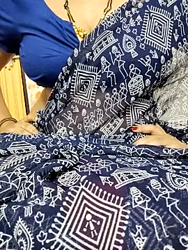 Snapshot of sunitha-3 chatting on 6, 3, 2025 sunitha-3 online show from 6, 3, 2025