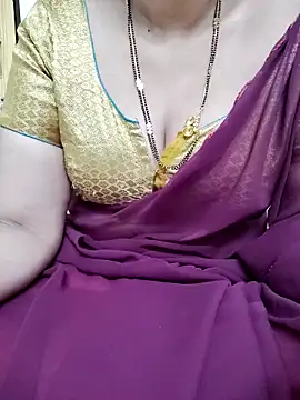 Snapshot of sunitha-3 chatting on 15, 3, 2025 sunitha-3 online show from 15, 3, 2025