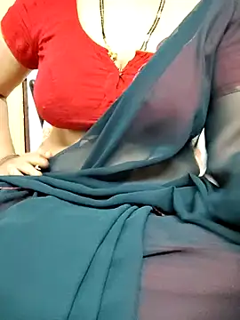 Snapshot of sunitha-3 chatting on 16, 3, 2025 sunitha-3 online show from 16, 3, 2025