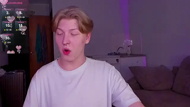 TheMikeSever online show from 14, 12, 2025