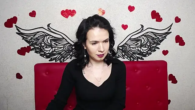 JasmineKouch online show from 19, 2, 2025