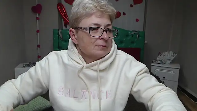 EmiliaGree online show from 5, 2, 2026