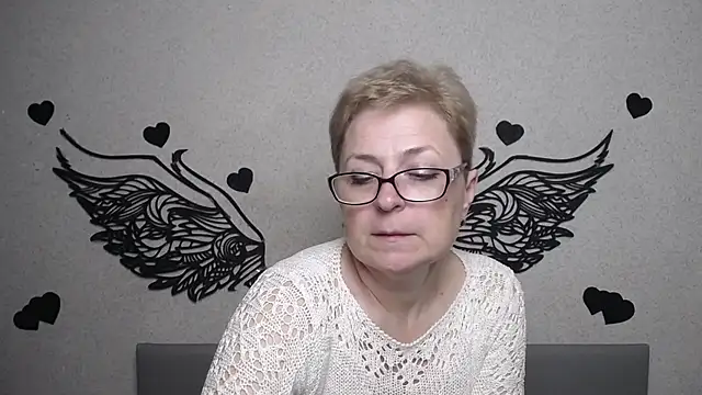Snapshot of EmiliaGree chatting on 31, 5, 2026 EmiliaGree online show from 31, 5, 2026