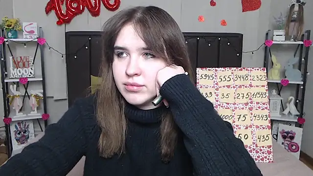 LauraHlot online show from 24, 2, 2025