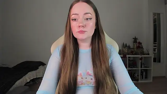 WalkingGirl online show from 14, 2, 2026