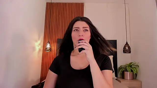 SARA STONE17 online show from 11, 12, 2024