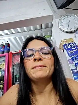 Linda Lars online show from 9, 5, 2026