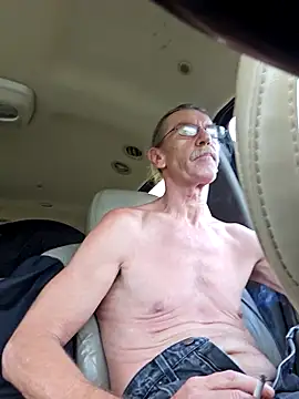 Snapshot of coolbrease10 chatting on 6, 10, 2025 coolbrease10 online show from 6, 10, 2025