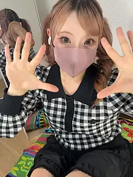 Snapshot of alice__1111 chatting on 29, 10, 2025 alice 1111 online show from 29, 10, 2025