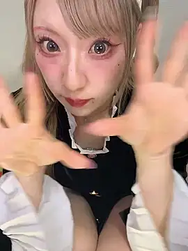 Snapshot of alice__1111 chatting on 10, 4, 2026 alice 1111 online show from 10, 4, 2026