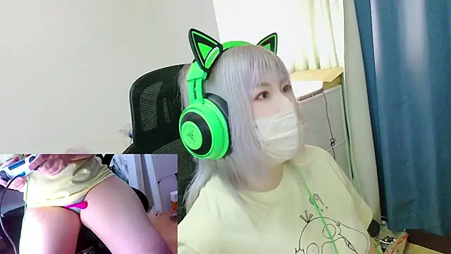 Snapshot of hazuki_8008 chatting on 9, 4, 2026 hazuki 8008 online show from 9, 4, 2026