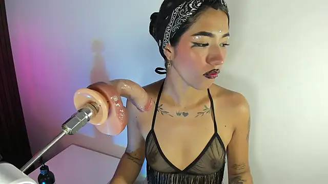 Snapshot of baby_naughty1_ chatting on 18, 9, 2025 baby naughty1 online show from 18, 9, 2025