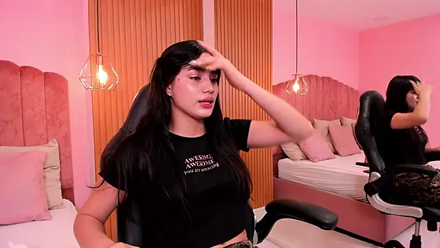 ariel jonees online show from 2, 2, 2025