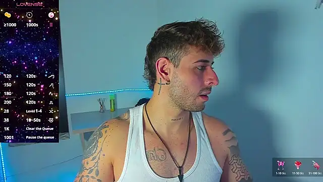 Snapshot of Ares_blue chatting on 22, 10, 2025 Ares blue online show from 22, 10, 2025