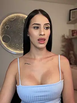 SarahhSmitth1 online show from 24, 1, 2025