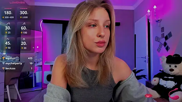 Snapshot of lilyvibe chatting on 10, 12, 2024 lilyvibe online show from 10, 12, 2024