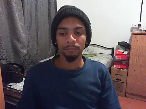 Snapshot of 29YOURZ_28_ chatting on 12, 9, 2025 29YOURZ 28  online show from 12, 9, 2025