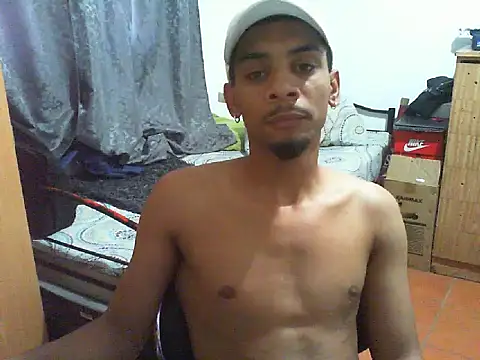 Snapshot of 29YOURZ_28_ chatting on 30, 9, 2025 29YOURZ 28  online show from 30, 9, 2025