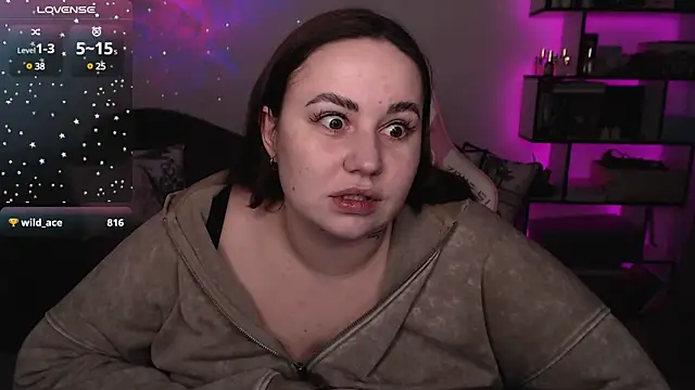 Snapshot of SexyWitch_666 chatting on 17, 2, 2025 SexyWitch 666 online show from 17, 2, 2025