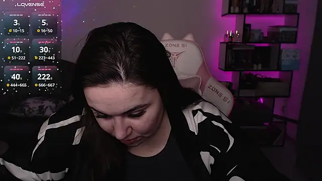 Snapshot of SexyWitch_666 chatting on 6, 3, 2025 SexyWitch 666 online show from 6, 3, 2025