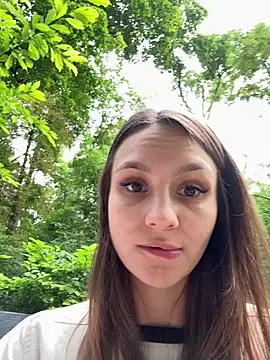 sweety secret  online show from 12, 9, 2025