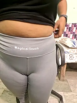 N-Natasha online show from 9, 9, 2025