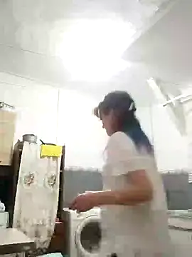 SweetLeila40 online show from 3, 1, 2025