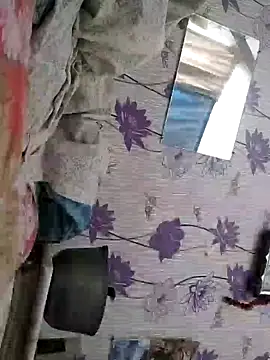 SweetLeila40 online show from 8, 1, 2025