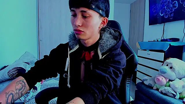 juniior 2311  online show from 31, 1, 2026