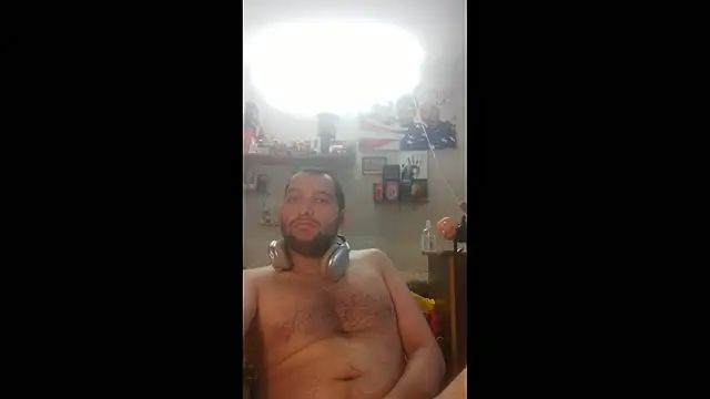 Snapshot of BISEXGOOD777 chatting on 29, 5, 2026 BISEXGOOD777 online show from 29, 5, 2026