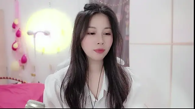 HK angelchloe online show from 14, 3, 2025