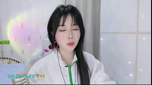 HK angelchloe online show from 24, 9, 2025