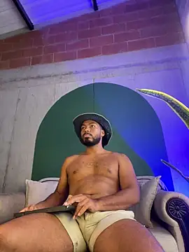 noah jones   online show from 1, 2, 2026