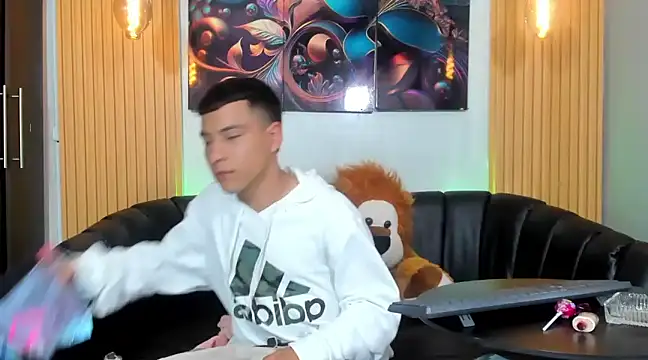 salvadorgomezx online show from 21, 12, 2024